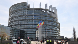 Европарламентът реже паричните помощи на Турция