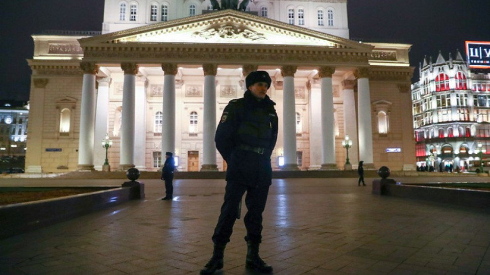 Евакуираха 3500 от "Болшой театър" заради бомбена заплаха | StandartNews.com