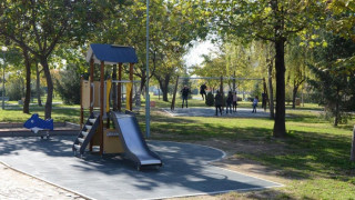 ГЕРБ откри детска площадка