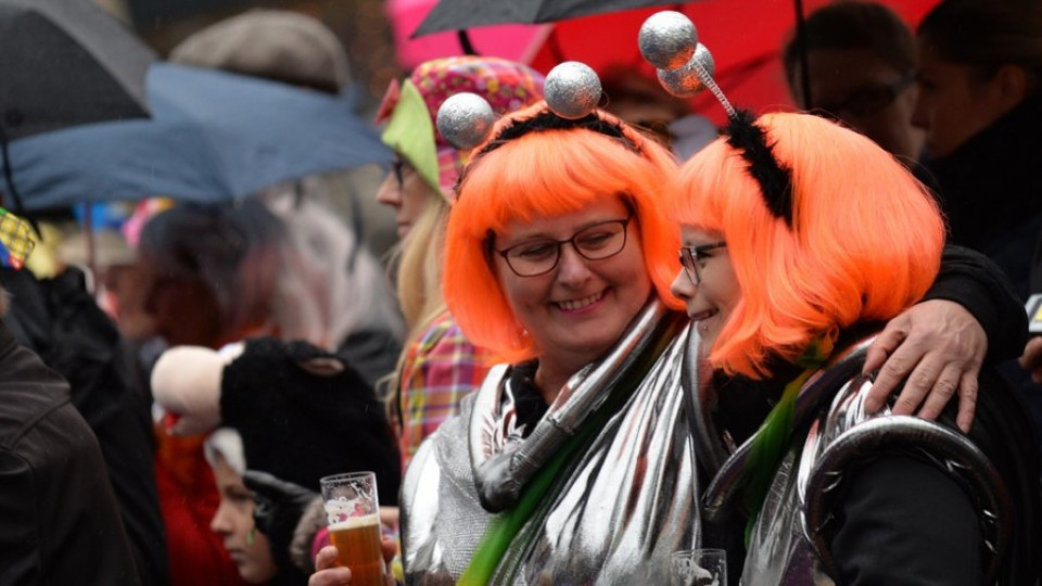 Германия отбеляза началото на карнавалния сезон  | StandartNews.com