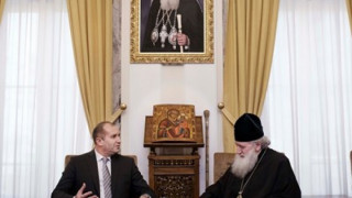 Президент и патриарх обсъдиха македонската църква