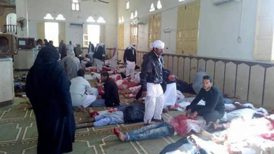 Над 200 жертви на касапницата в египетската джамия /ОБНОВЕНА/ | StandartNews.com