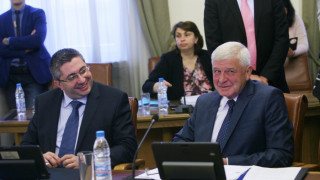 Здравният министър отписва клиничните пътеки