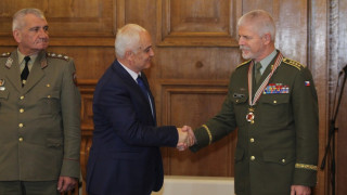 Генерал Павел: НАТО ще продължи да подкрепя България