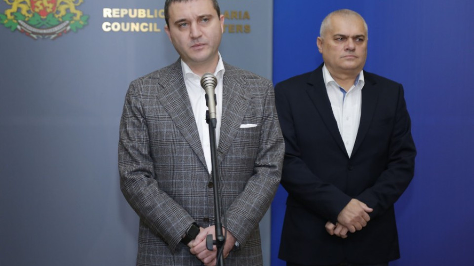 Разкриха банда, точила милиони от болниците чрез онколекарства | StandartNews.com