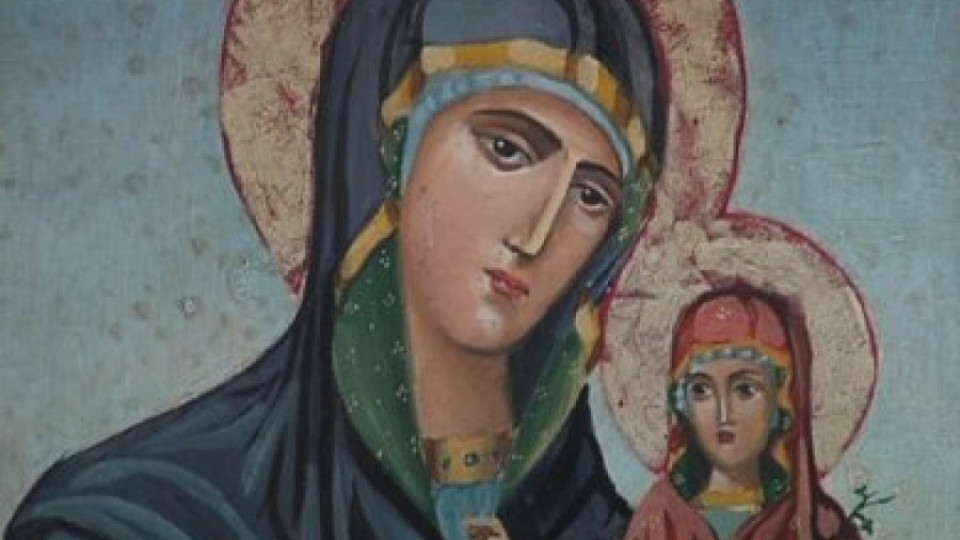 Православната църква почита Света Анна | StandartNews.com