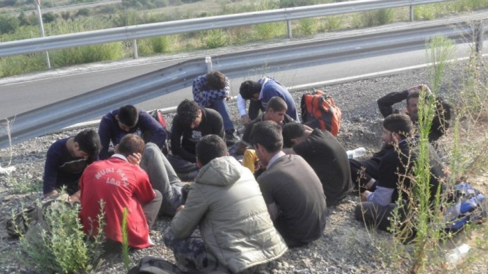 Пресякоха един от мигрантските канали през България | StandartNews.com