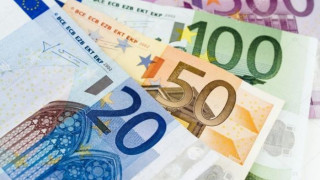 Чуждите инвестиции в имоти се сринаха с 84%