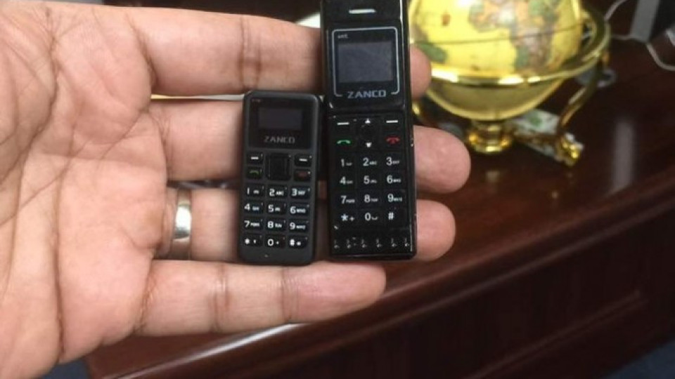 Показаха най-малкия мобилен телефон | StandartNews.com
