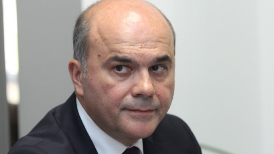 Министър Петков: Увеличението на минималната заплата ще позволи да сe покриват основни разходи | StandartNews.com