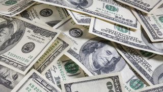 Тайвански съд: Син да плати $1 млн. на майка си, отгледала го и го изучила