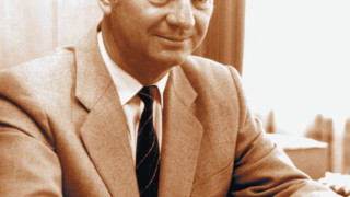 IN MEMORIAM: Проф. Станиш Бонев - новаторът в соца