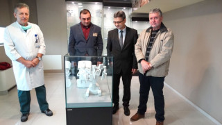 Плевен отбеляза 10 г. на роботизираната хирургия в България