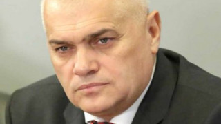 1126 осъдени обявени за общодържавно издирване