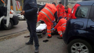 Мъж откри огън от автомобил срещу пешеходци в Италия 