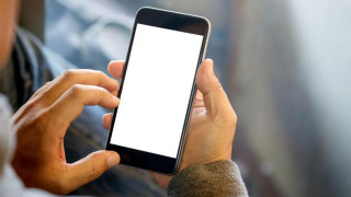 Какво прави през телефона си българинът