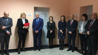 Кирил Ананиев: Няма да затворим детската кардиология