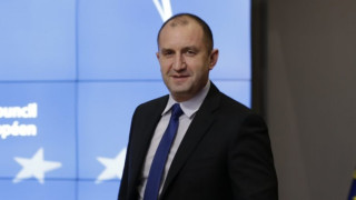 Румен Радев отива на официално посещение в Македония