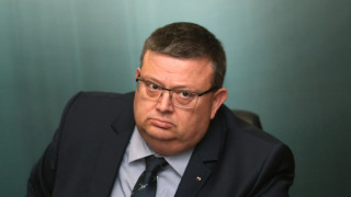 Цацаров изиска дело за прегазена жена