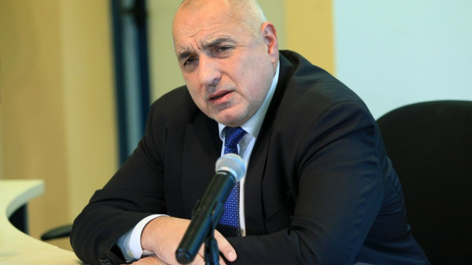 Борисов посъветвал Петкова да даде оставка | StandartNews.com