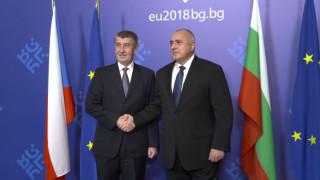 Борисов проведе телефонен разговор с чешкия си колега Андрей Бабиш