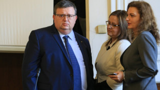 Прокуратурата проверява средствата на купувача на ЧЕЗ