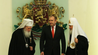 Президентът: Патриарх Кирил беше въвлечен в политическа режисура
