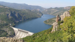 Държавата прехвърля язовирите на ново търговско предприятие