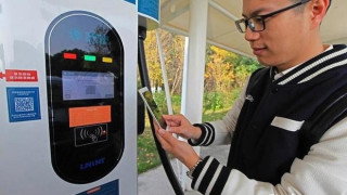 Китай изгражда първата "умна" супермагистрала