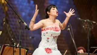 Александрина Пендачанска: На 20 се правех на примадона