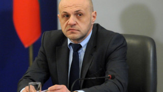 Томислав Дончев жертва на "развален телефон"