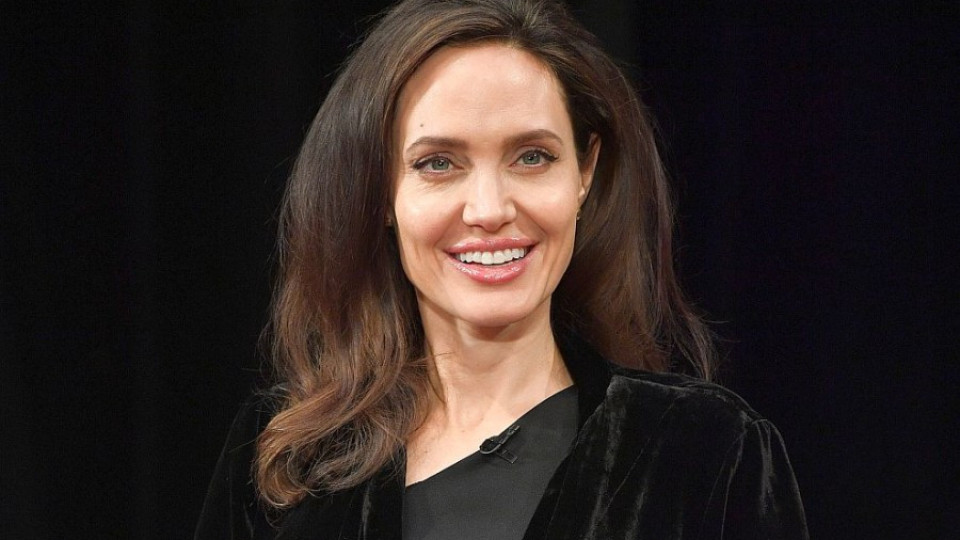 Четири трика за красота от Анджелина Джоли | StandartNews.com