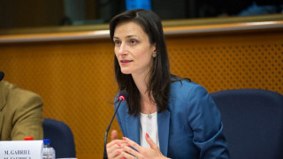 Мария Габриел: Няма да правим министерство на истината