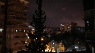Трима пострадали след ударите над Сирия
