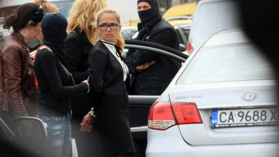 Очаква се прокуратурата да поиска постоянен арест за Десислава Иванчева | StandartNews.com