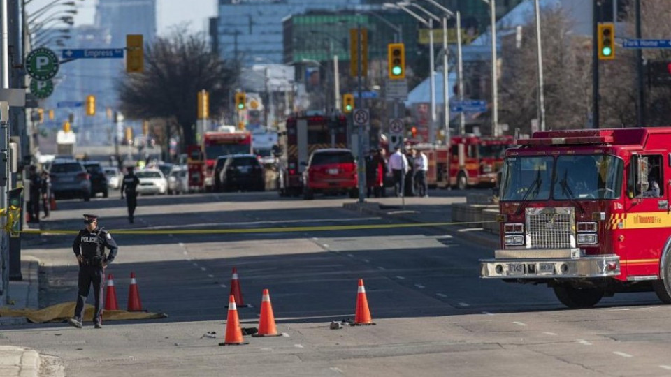Нападателят от Торонто публикувал странно съобщение във Фейсбук | StandartNews.com