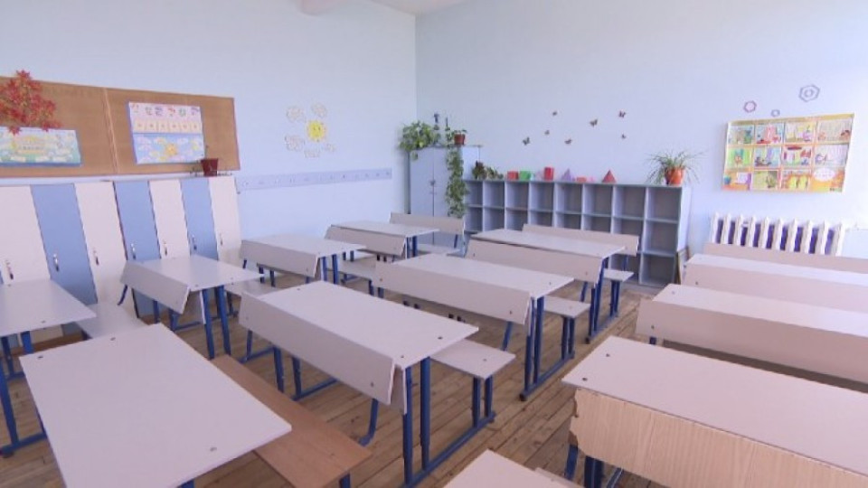 Правителството с мерки срещу отпадането на деца от училище | StandartNews.com