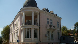 Театърът се сдоби с Музей на куклата