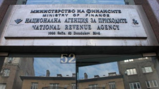 Пунктове за технически прегледи укрили 19 млн.
