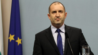 Радев: Няма да коментирам тв изявите на премиера, те не са в моя дневен ред!