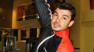 100 000 дарява Човека Паяк за спасяването на Боян