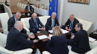 Борисов: Правителството работи и със синдикатите, и с работодателите за увеличаване на доходите