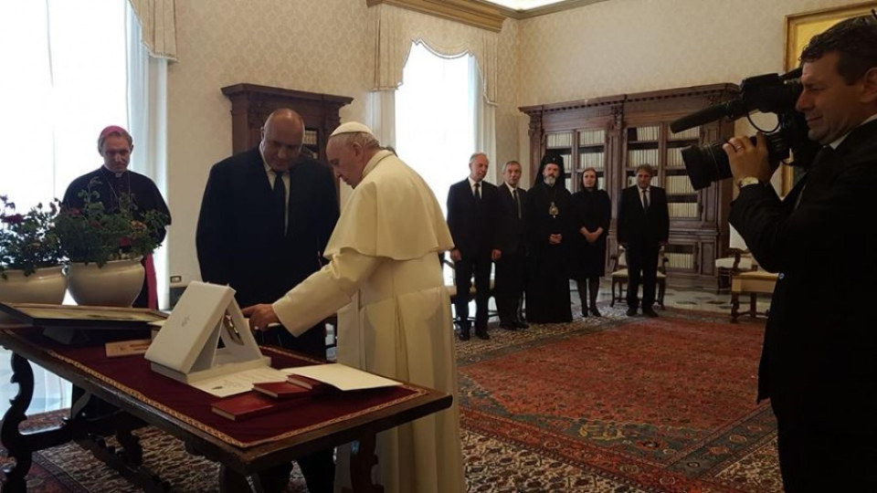 Борисов покани папа Франциск в България /ВИДЕО/ | StandartNews.com