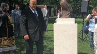Борисов благодари за паметника на Вазов и пожела успех на Модрич с Реал Мадрид 