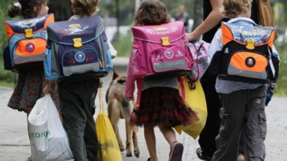 ТЕМА НА "СТАНДАРТ": Децата в регистър от шест годинки | StandartNews.com