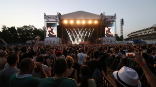 Още 18 групи идват на Hills of Rock