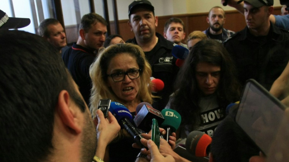 Съдът глоби Иванчева за истерия | StandartNews.com