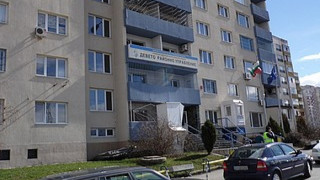 Гратисчия налетя да бие контрольори