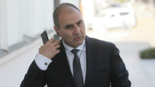 Цветанов за вота на недоверие: Обществото очаква пълен мандат