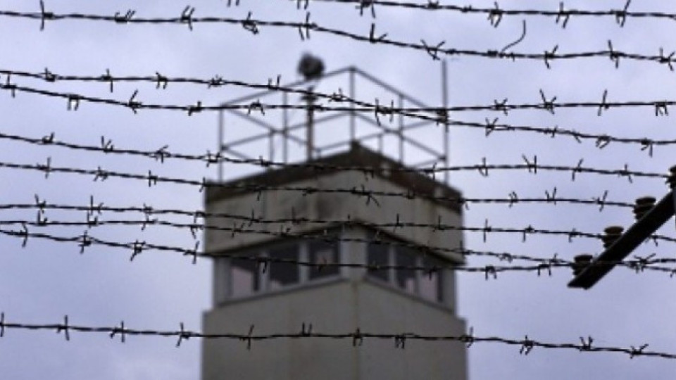 Бивш зам.-министър: Само в женския затвор в Сливен няма мобилни телефони | StandartNews.com